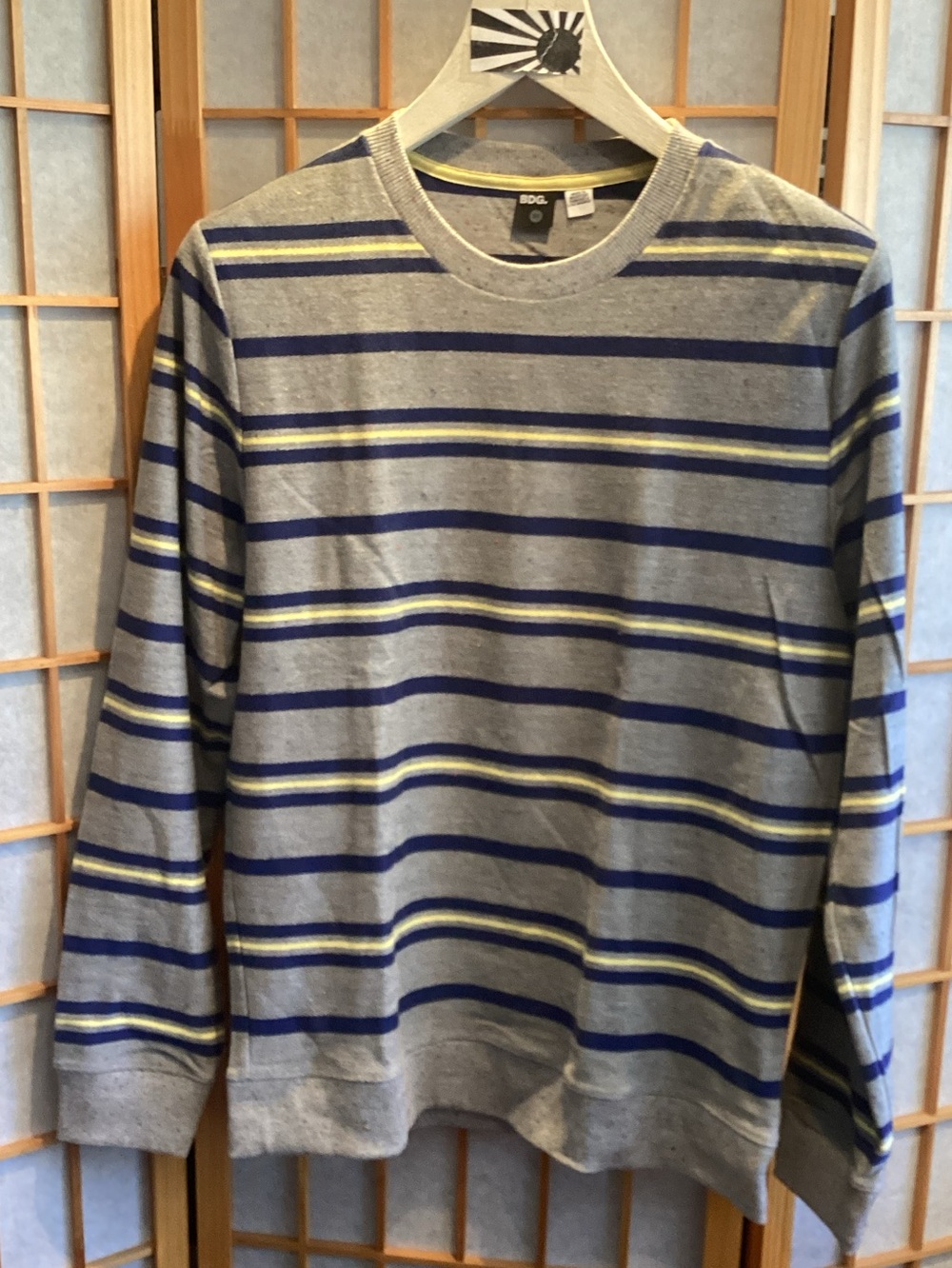 OU BDG Crew Neck Pullover Sweatshirt Grey Blue Yellow Stripe Men's Size Medium
